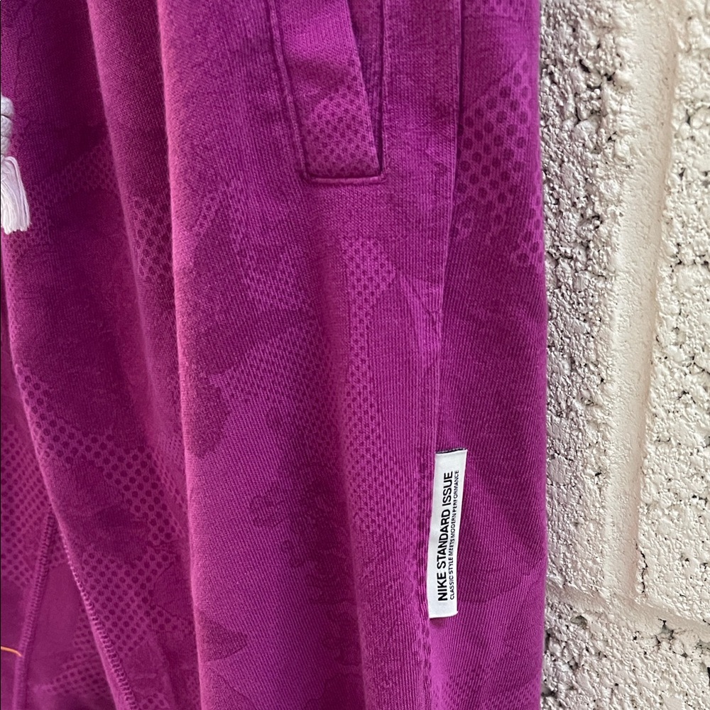 Nike Standard Issue Purple Jogger Sweatpants - Picture 4 of 7